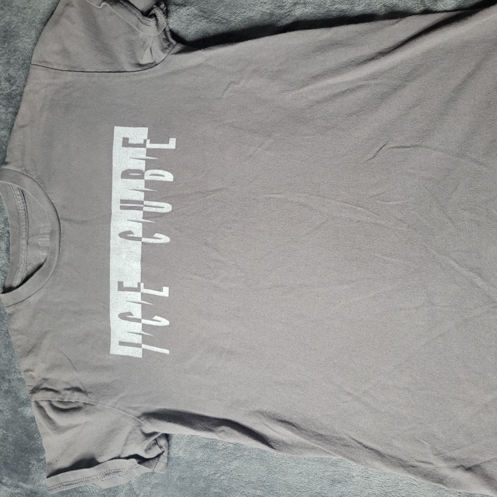 Gray Women's Short Sleeve Tee